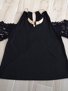 Black Halter neckline Top off shoulder lace sleeves Gold Chain Neckline Size L